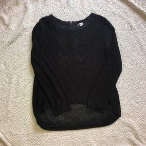 H&M BLACK SWEATER ⚫️